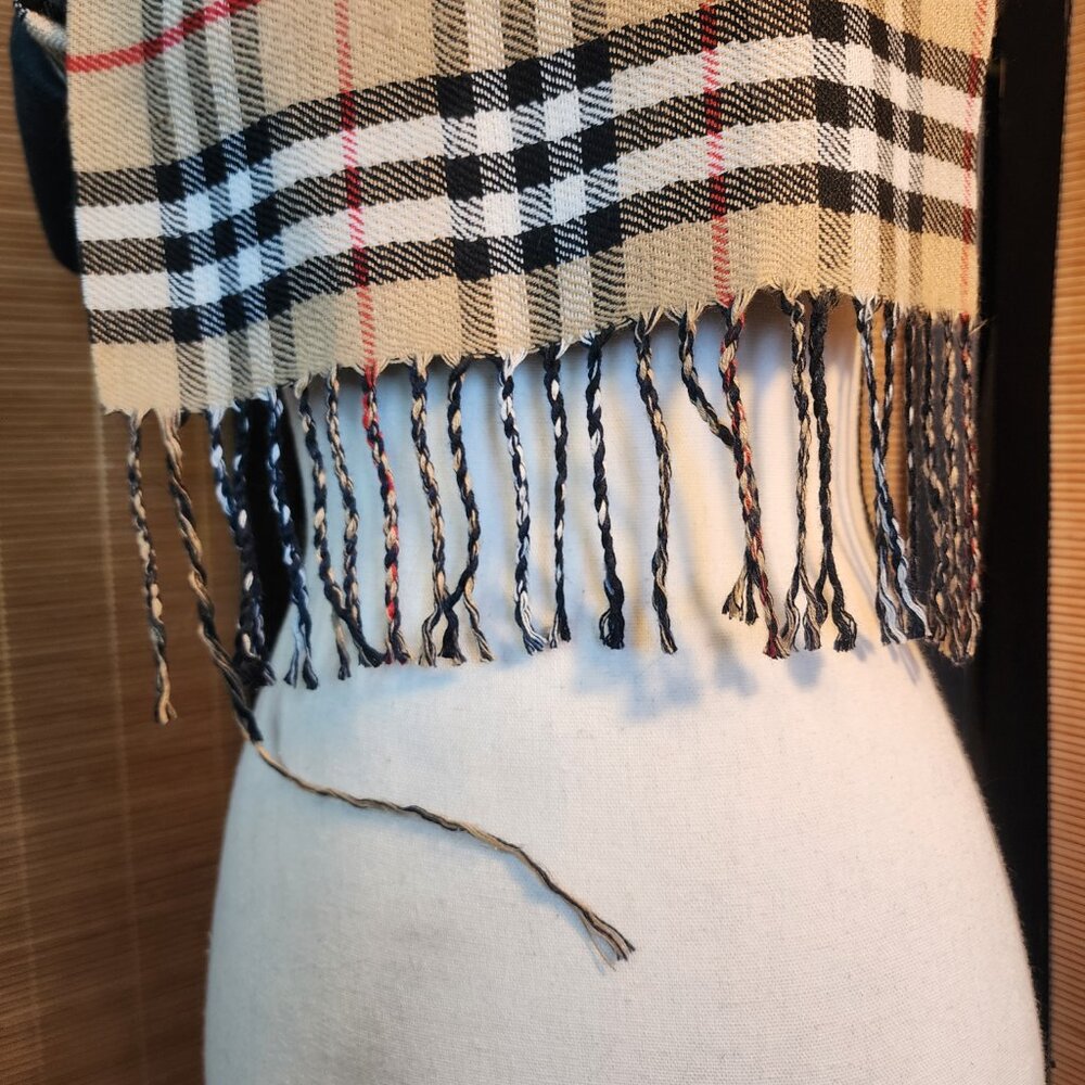 Burberry Scarf - Picture 7 of 11